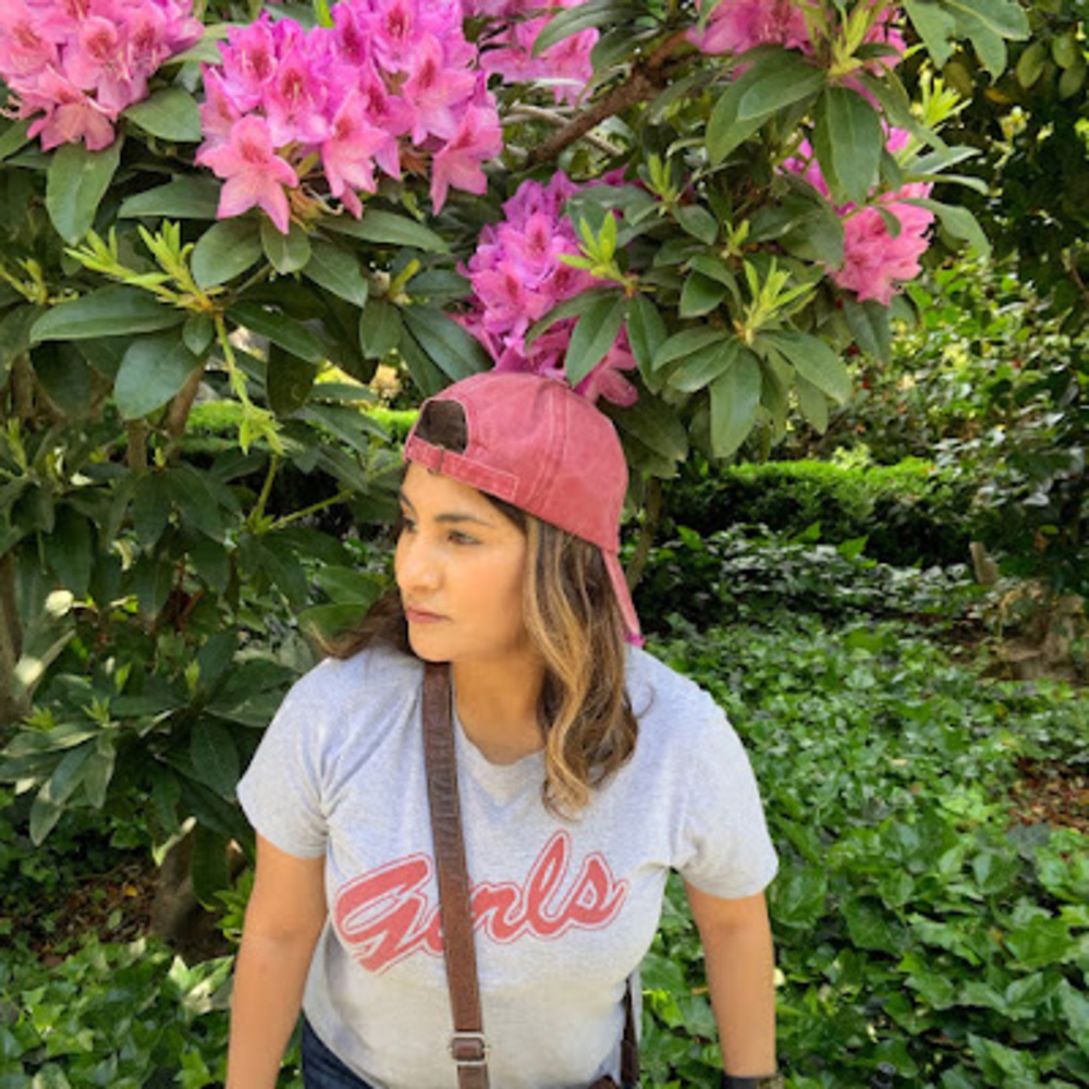 Meet your Posher, Sandy